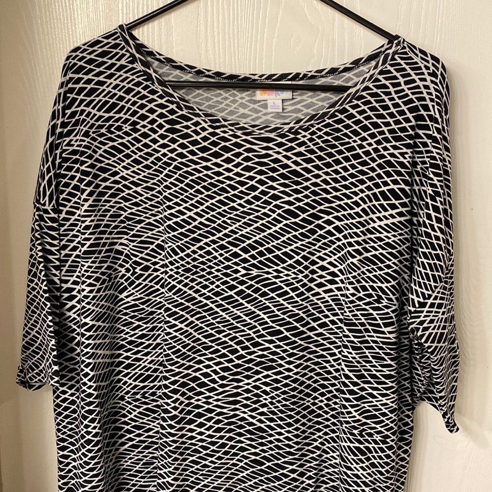 LuLaRoe Irma — L